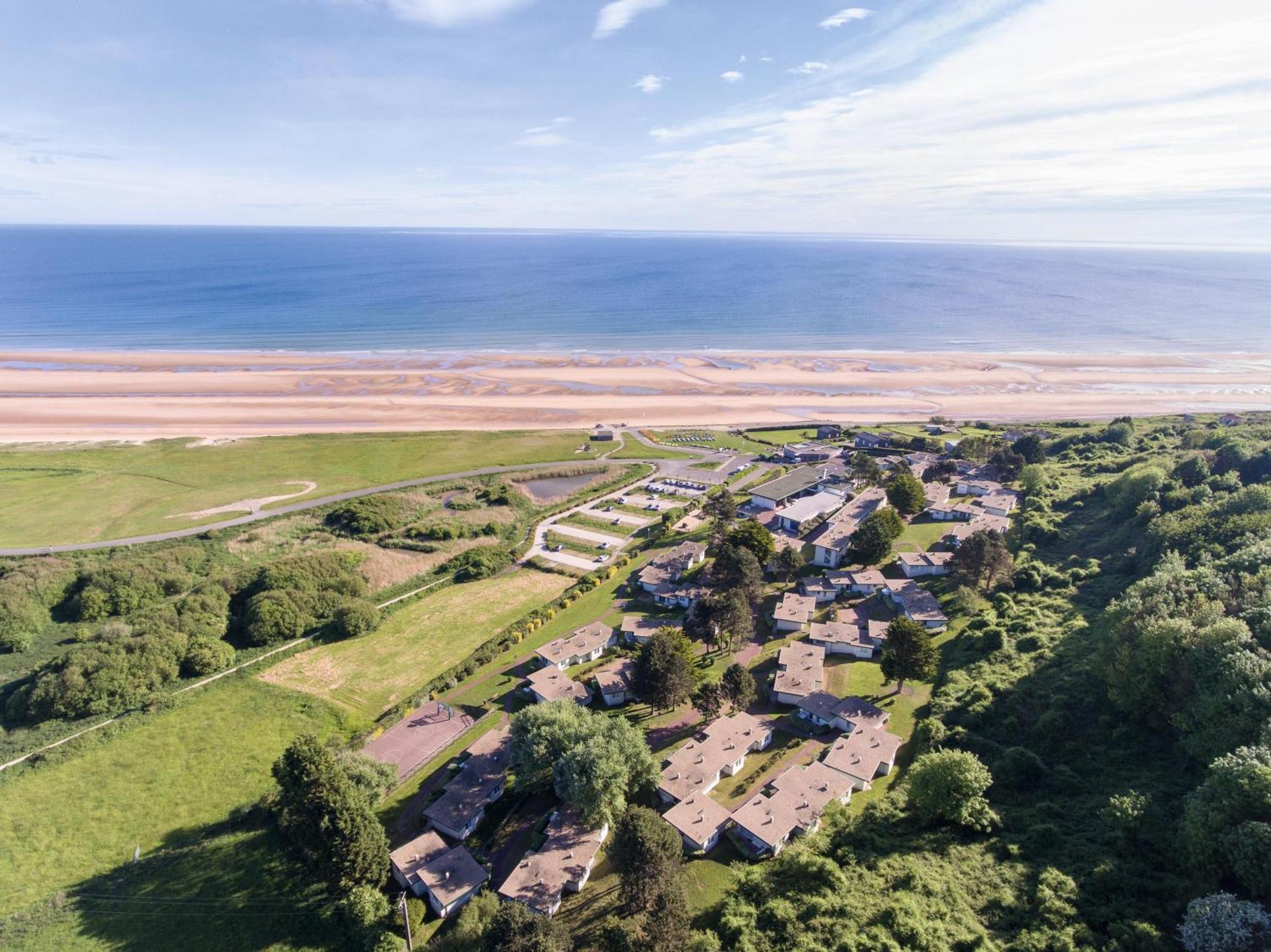 Belambra Clubs Colleville-Sur-Mer - Omaha Beach Bagian luar foto