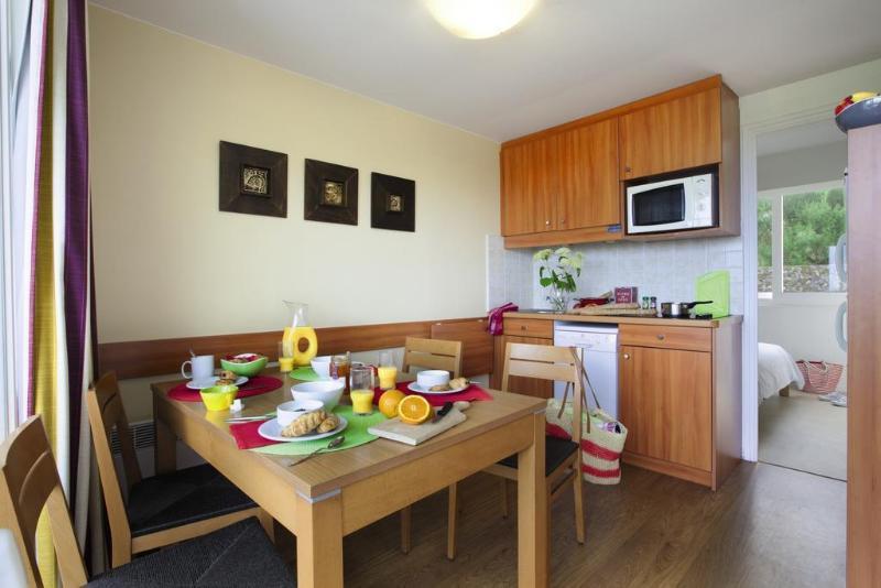 Belambra Clubs Colleville-Sur-Mer - Omaha Beach Bagian luar foto
